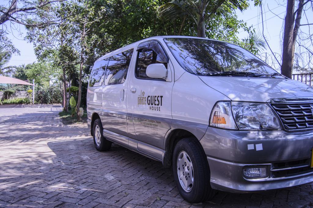 The Palace Guest House Harare Ngoại thất bức ảnh